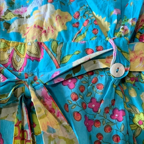 PLUM PRETTY SUGAR Floral V-Neck Romper - Picture 6 of 11